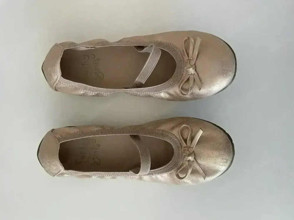 Schuhe Ballerinas Glitzer gold Größe 34 Mädchen Erstkommunion Schuhe Ballerinas Glitzer gold Größe 34 Mädchen Erstkommunion
