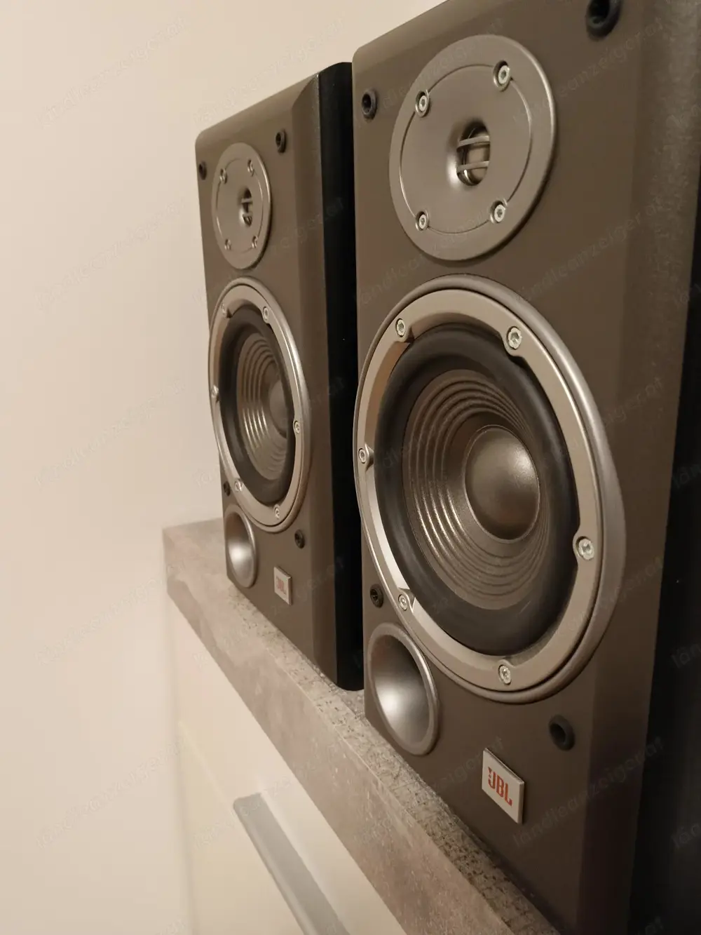 Lautsprecher JBL E30 Lautsprecher JBL E30
