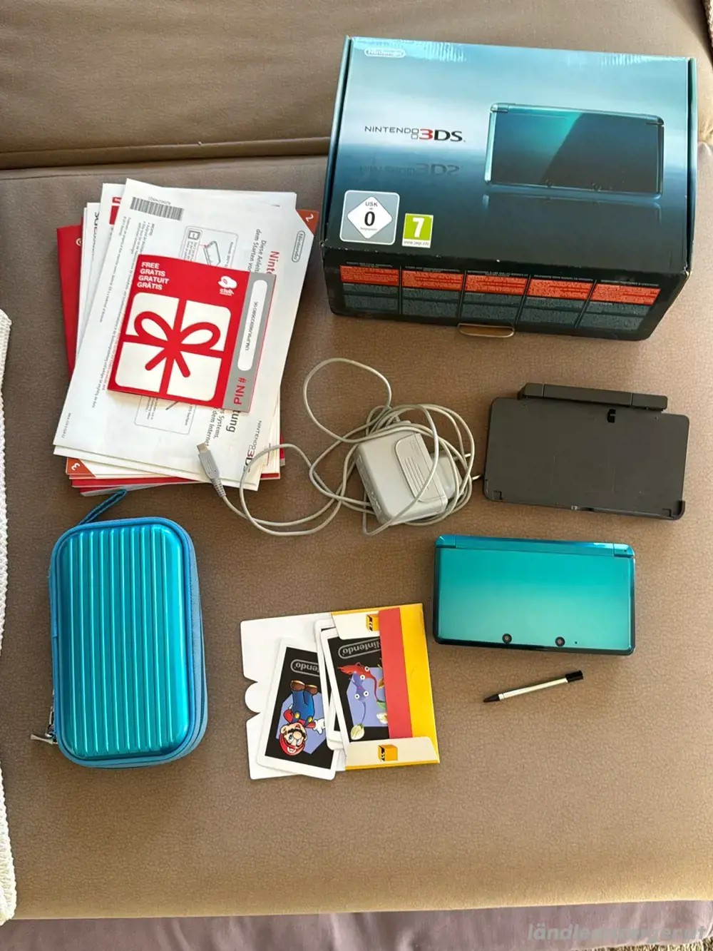 Nintendo 3DS a Konsole mit Originalverpackung, Tasche, Kabel