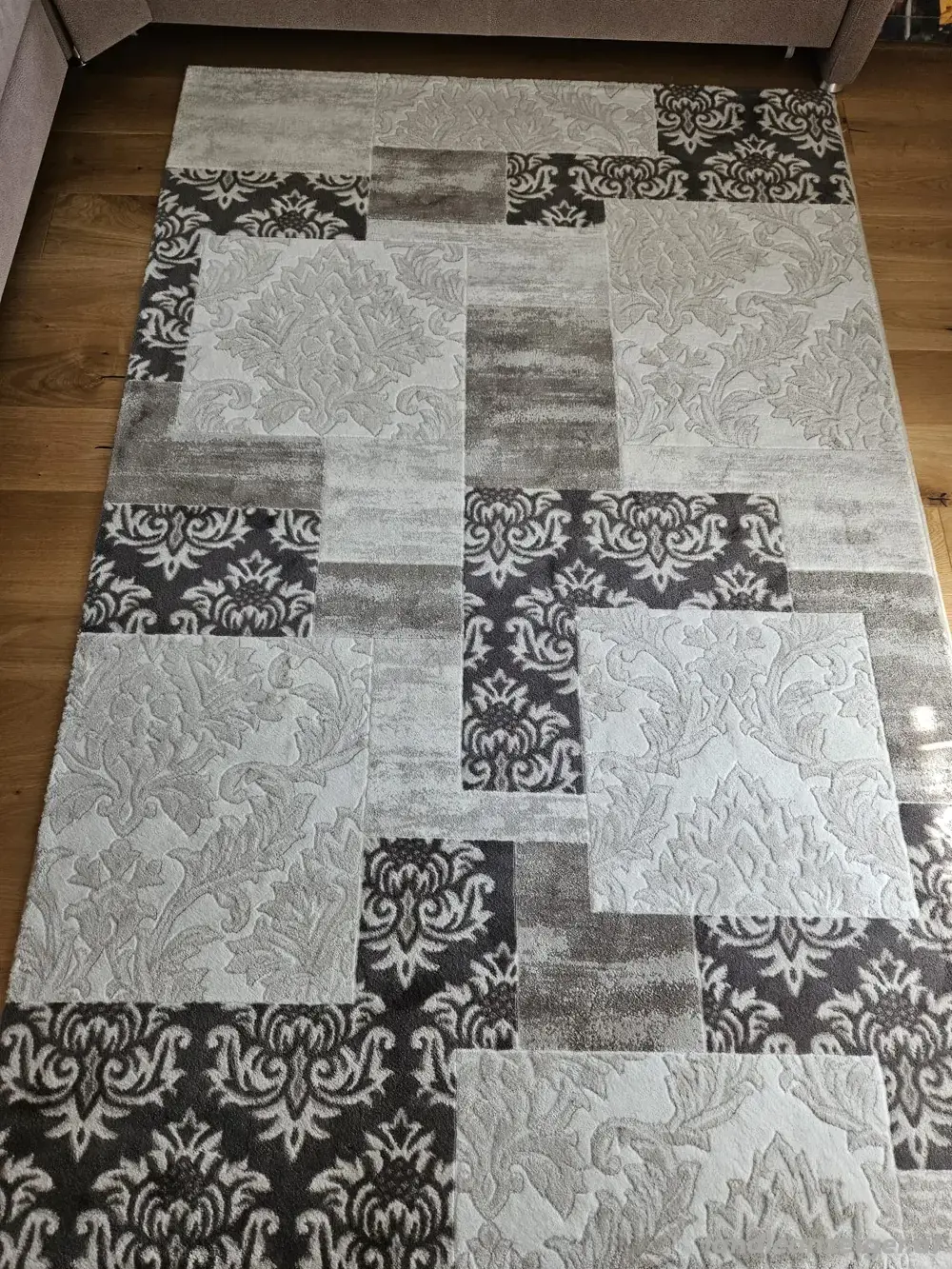 Teppich Marke SARAY 160x230cm Teppich Marke SARAY 160x230cm