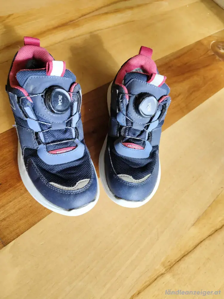 Superfit Turnschuhe Mädchen Gr. 32 Superfit Turnschuhe Mädchen Gr. 32