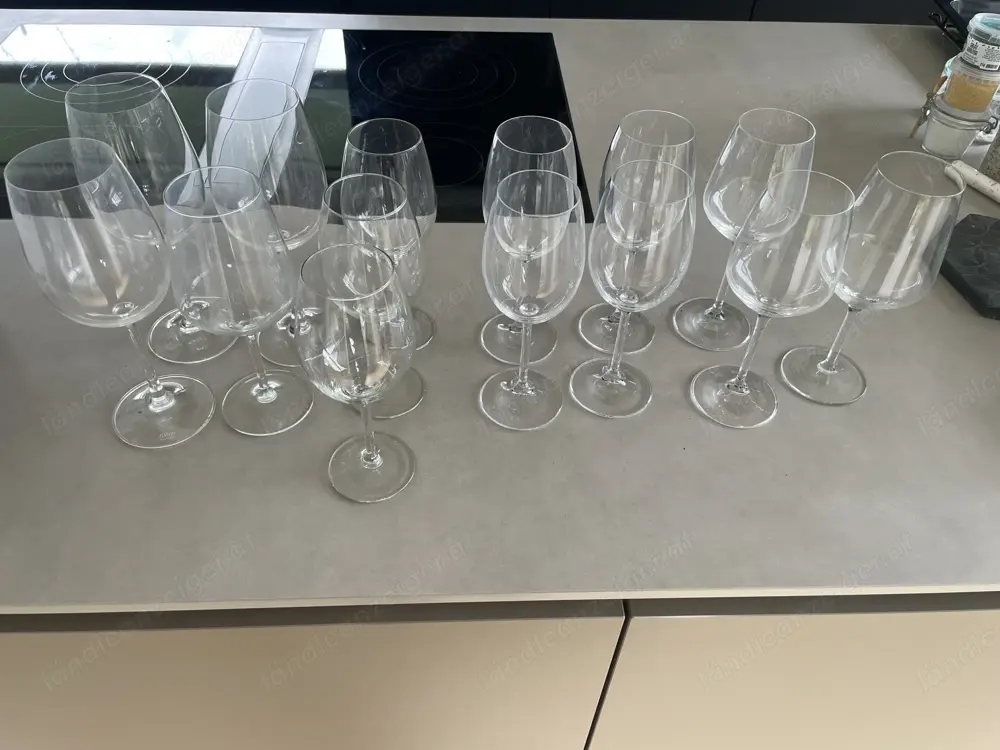 Weingläser divers 14 Stück zu verschenken Weingläser divers 14 Stück zu verschenken