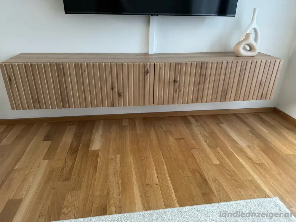 Tv lowboard