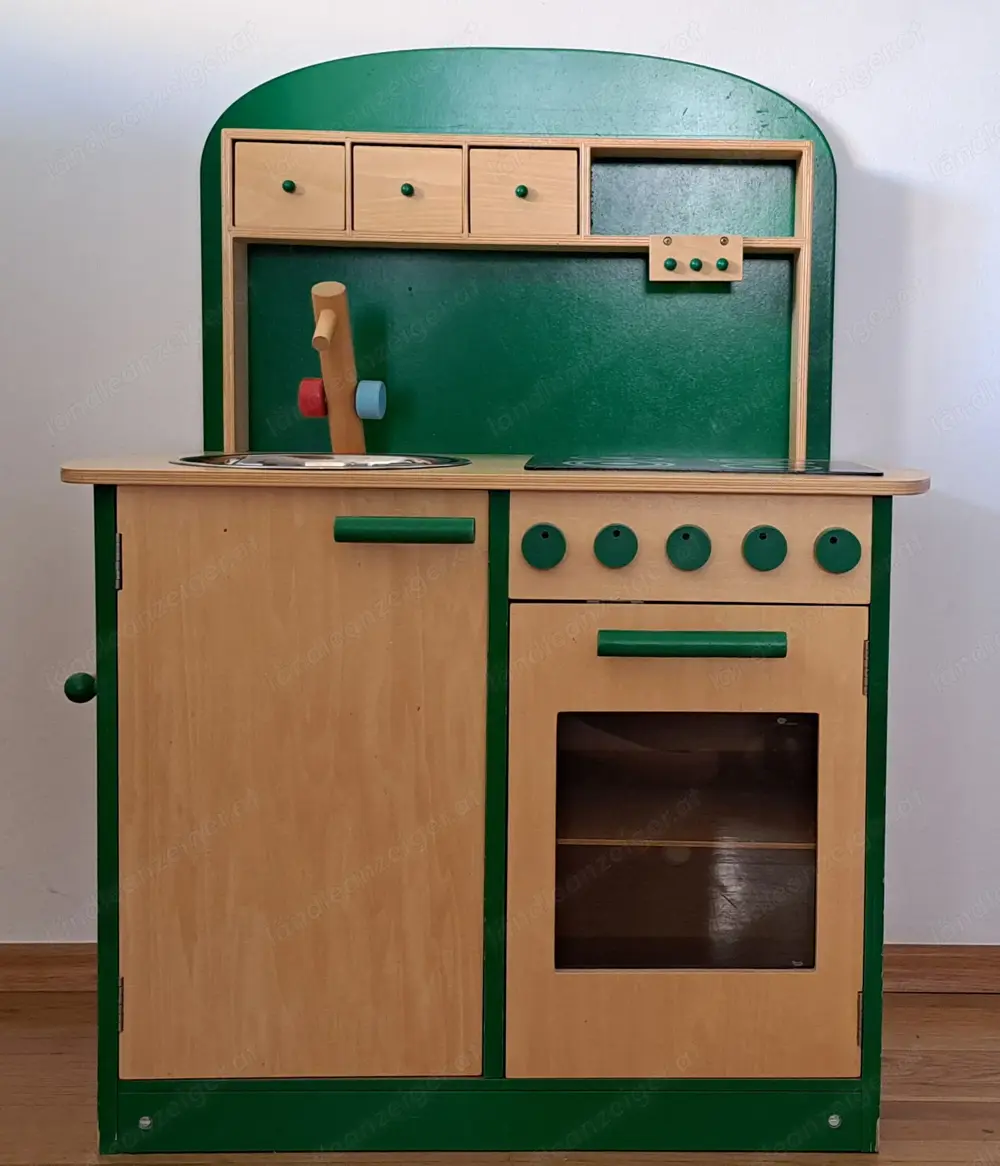 Kinderküche + Zubehör Kinderküche + Zubehör