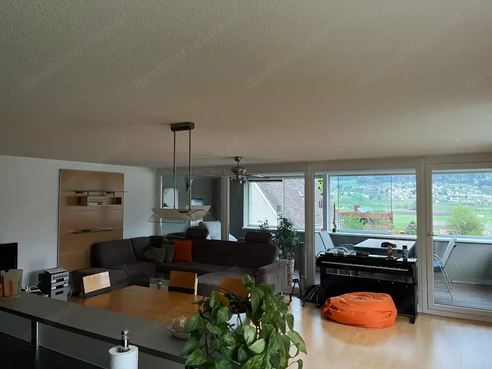 WG-Zimmer in Grenznaher 3er WG (15m2)