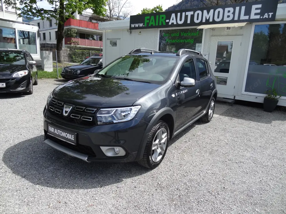 Dacia sandero stepway tce 90 s 1.besitz ,navi ,pdc ,ahk Dacia sandero stepway tce 90 s 1.besitz ,navi ,pdc ,ahk