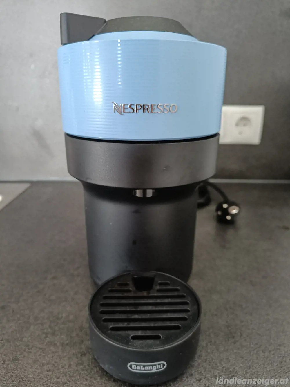Nespresso Vertuo Pop Kapsel-Kaffeemaschine zu verkaufen