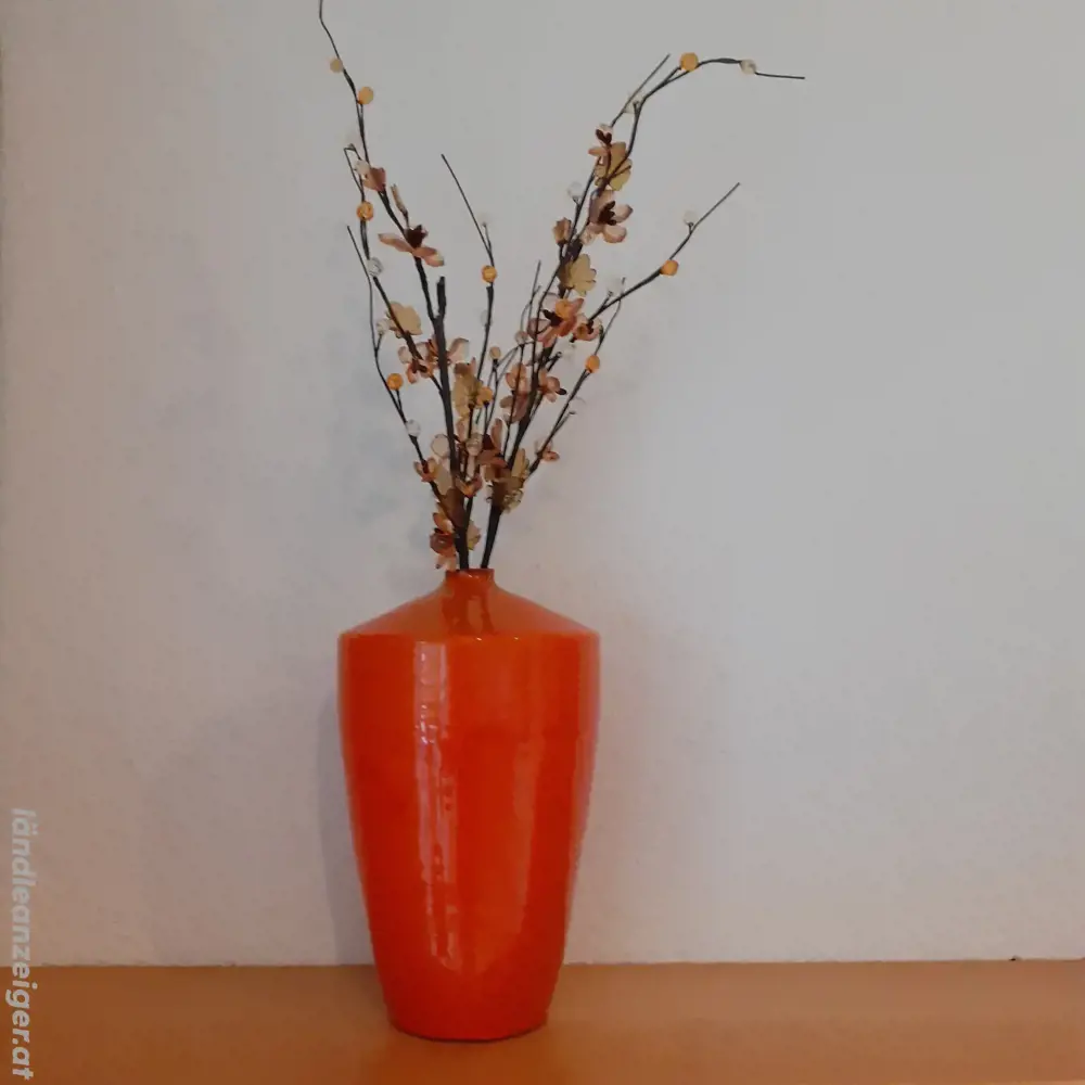 Vase mit Glasblumen Vase mit Glasblumen