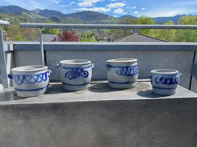 Set von Schmalzöpfe aus Omas Zeiten