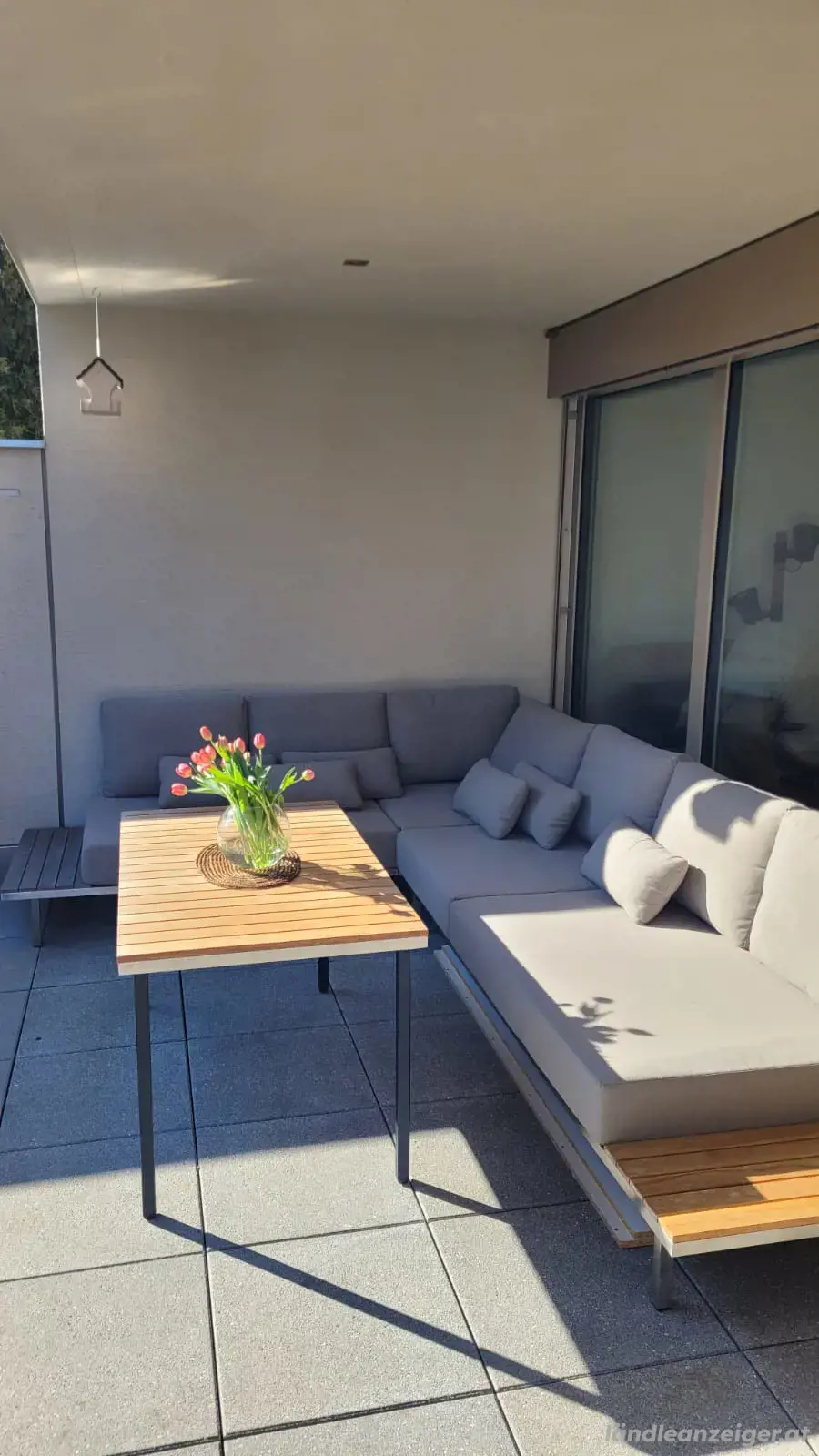 Sommerlounge mit Edelstahlrahmen   Neuwertig