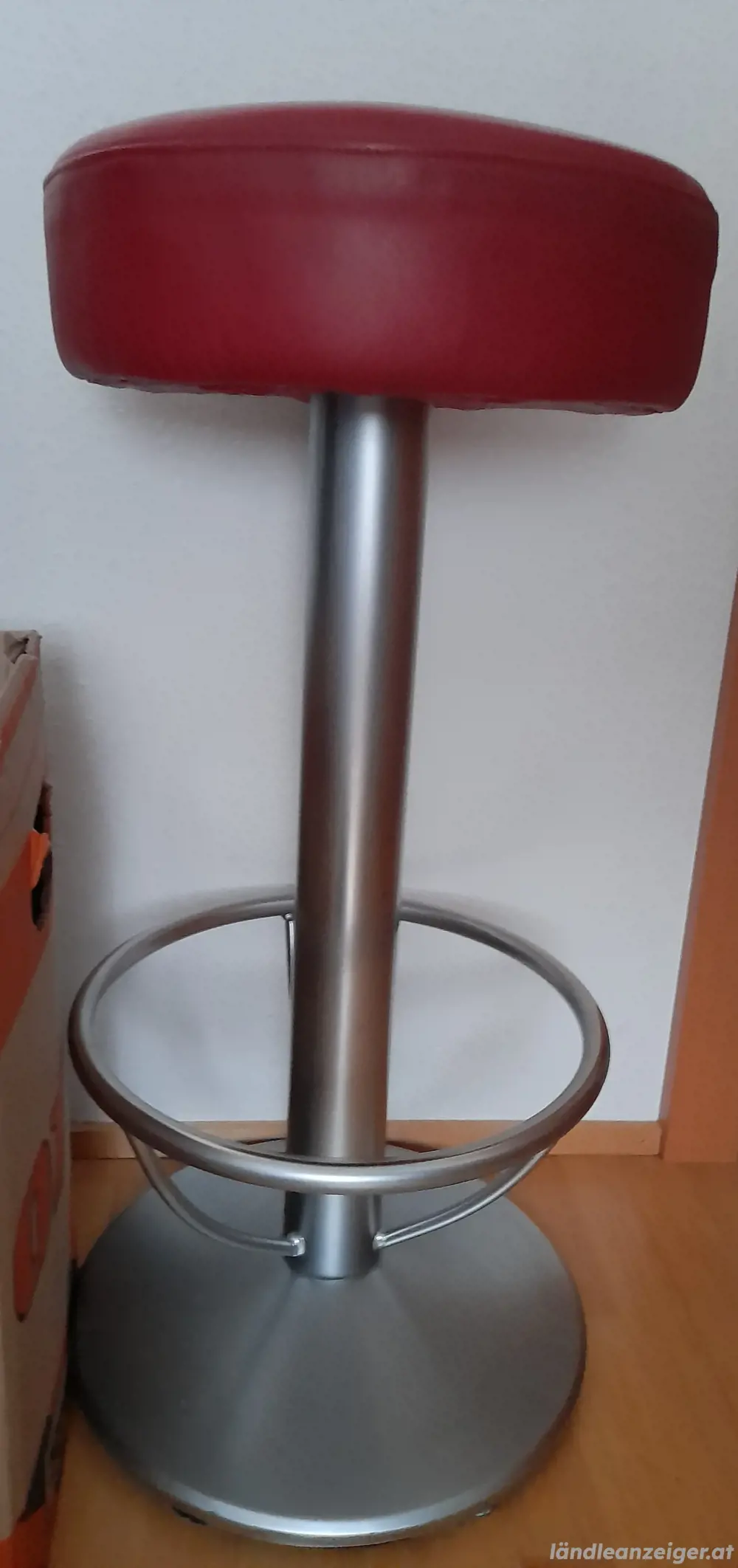 2 Stück Barhocker Leder rot 2 Stück Barhocker Leder rot