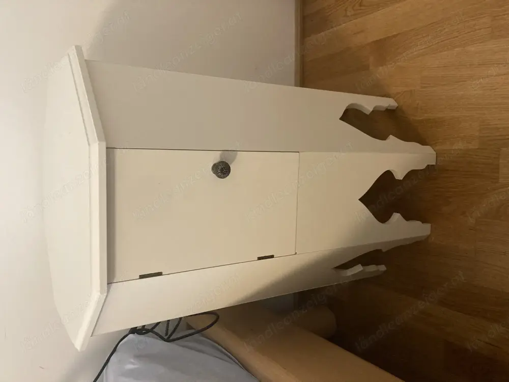sehr hübsches Holzkästchen