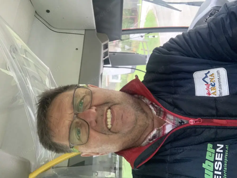 Schlanke Freizeitpartnerin gesucht  Tirol 