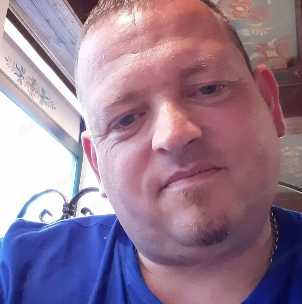 Suche Witwe für regelmäßige Treffen 