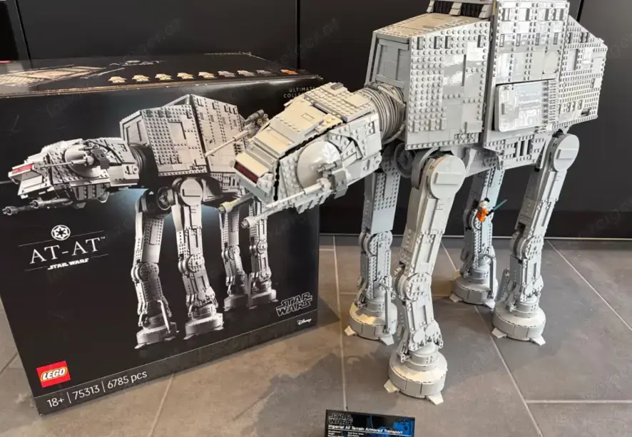 LEGO Star Wars - 75313 - UCS AT-AT LEGO Star Wars - 75313 - UCS AT-AT