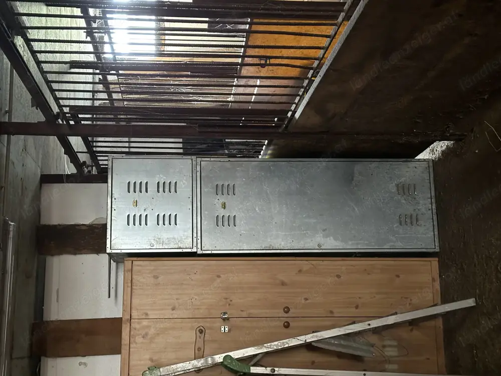Sattelschrank 2-teilig Sattelschrank 2-teilig