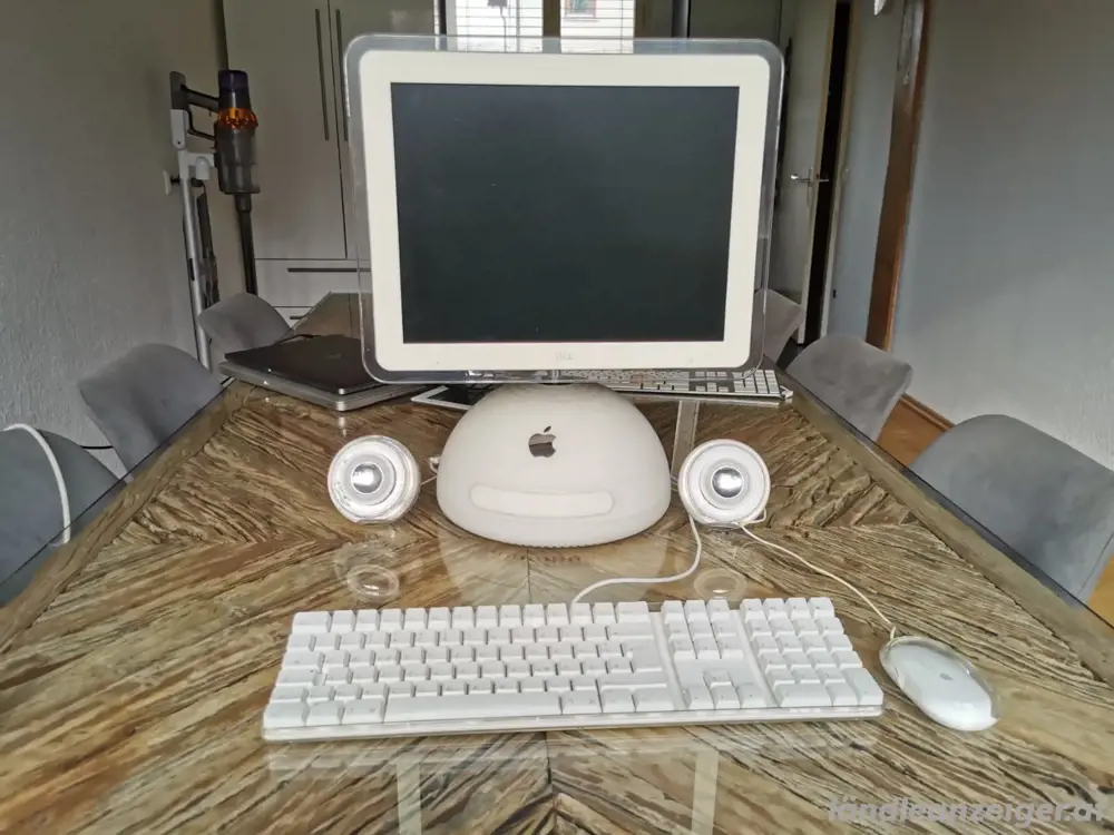 Apple iMac G4 Apple iMac G4