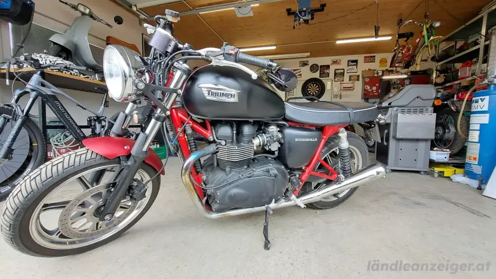 Triumph Bonneville 2014 frisch vorgeführt Triumph Bonneville 2014 frisch vorgeführt