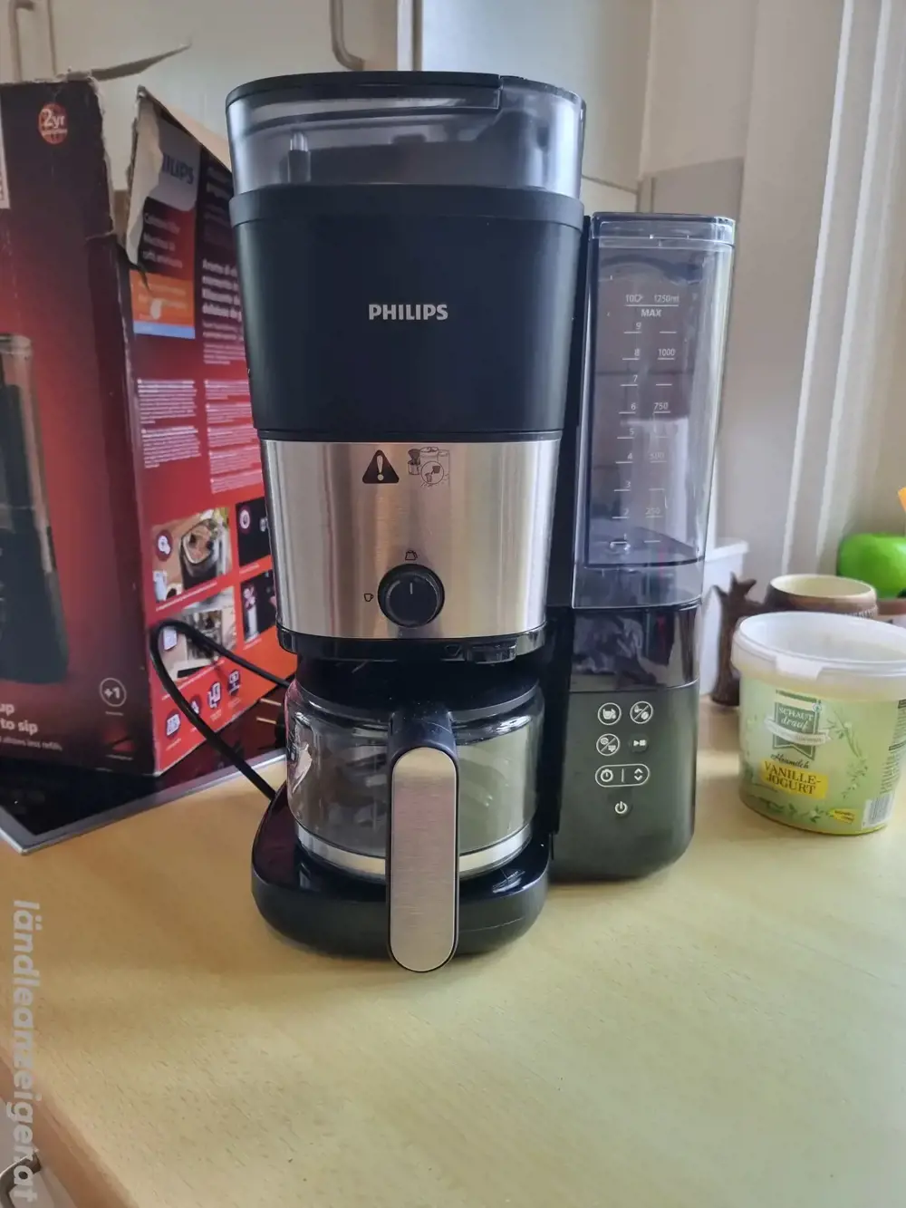 Philips Filterkaffeemaschine mit integrierten Mahlwerk Philips Filterkaffeemaschine mit integrierten Mahlwerk