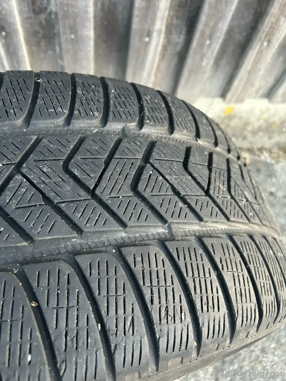 4x Pirelli Reifen 275 45 R20 4x Pirelli Reifen 275 45 R20