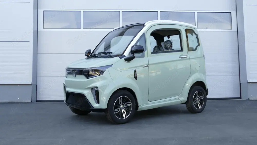 Elektroauto - Mopedauto Boma X9 45 Km h