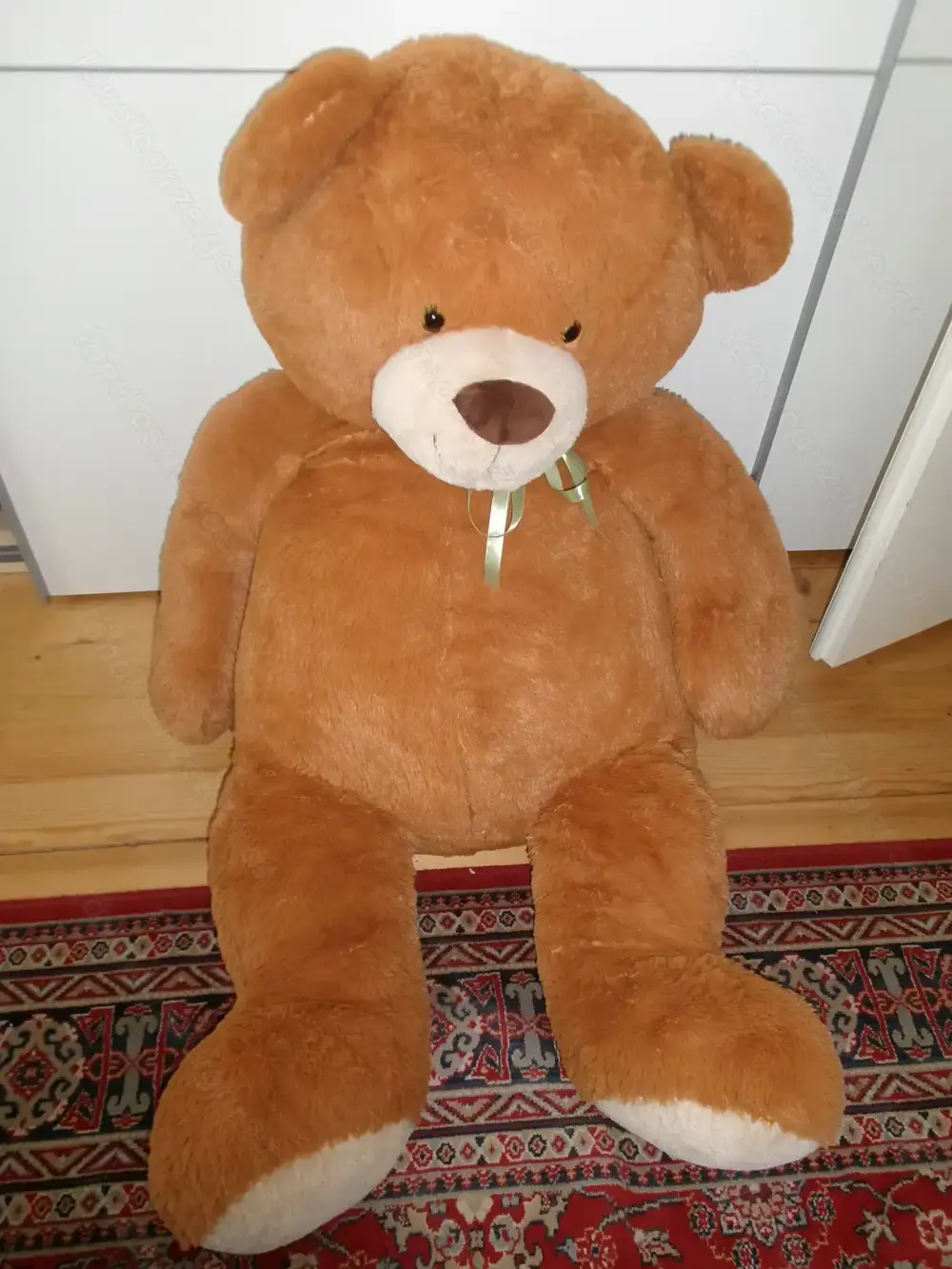 Riesenbär zum Kuscheln 