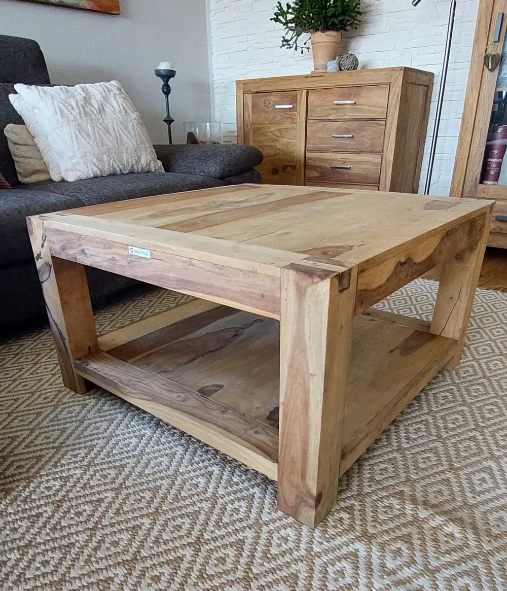 Wunderschöner Couchtisch aus Sheesham Holz Wunderschöner Couchtisch aus Sheesham Holz