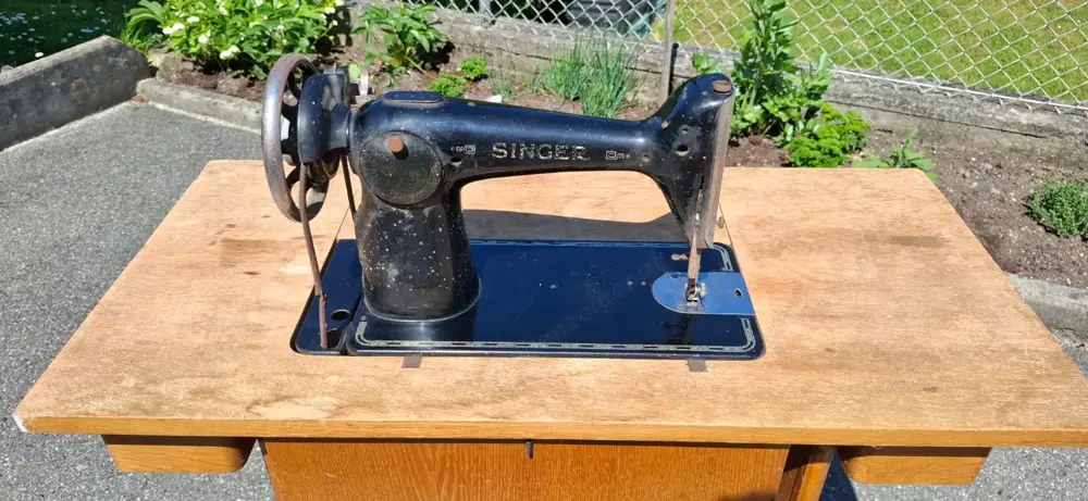 SINGER Nähmaschine (Deko)