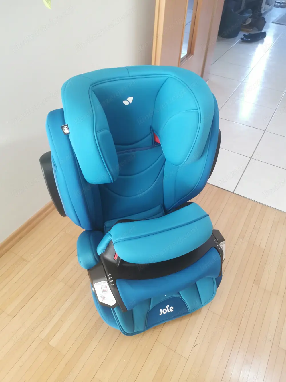 Kinderautositz - Joie Travel Shield Gr. 1 2 3 Kinderautositz - Joie Travel Shield Gr. 1 2 3