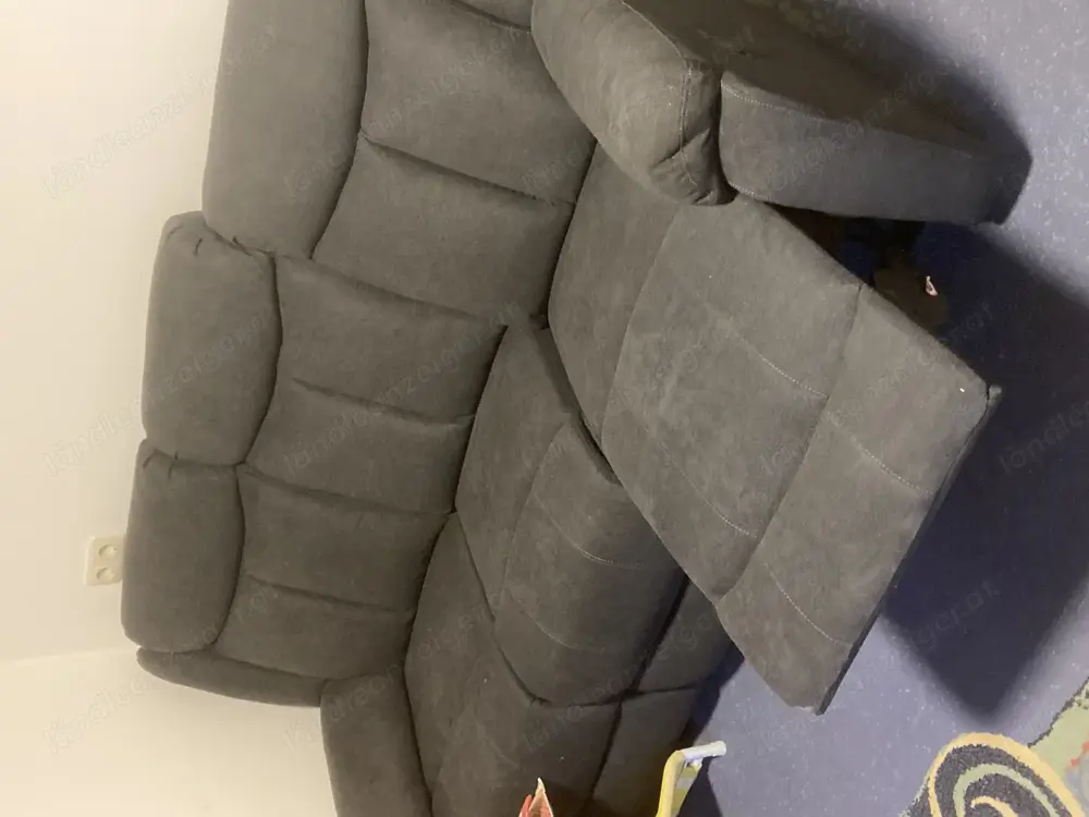 Sofa Couch mit ausklappbaren Fussteil Sofa Couch mit ausklappbaren Fussteil
