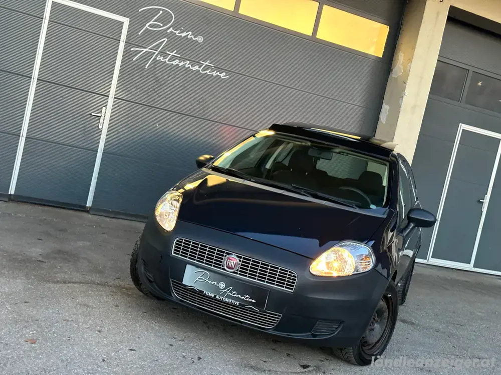 Fiat Grande Punto 1.4 8V Active PANO* 8-Fach-Bereift*
