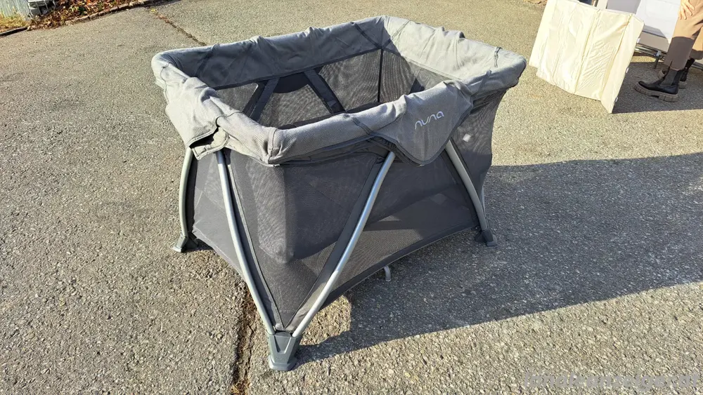 Nuna Reisebett Sena Aire mit Reißverschluss