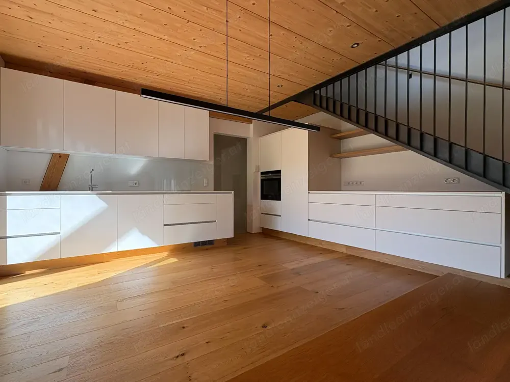 Einzigartige Gelegenheit: Wunderschöne große Wohnung mit Balkon im Zentrum von Lustenau