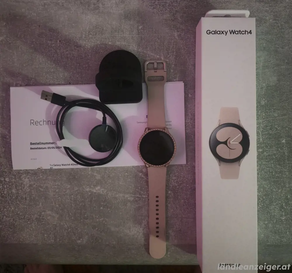 Samsung Galaxy Watch 4 - 40mm in Rosegold Samsung Galaxy Watch 4 - 40mm in Rosegold