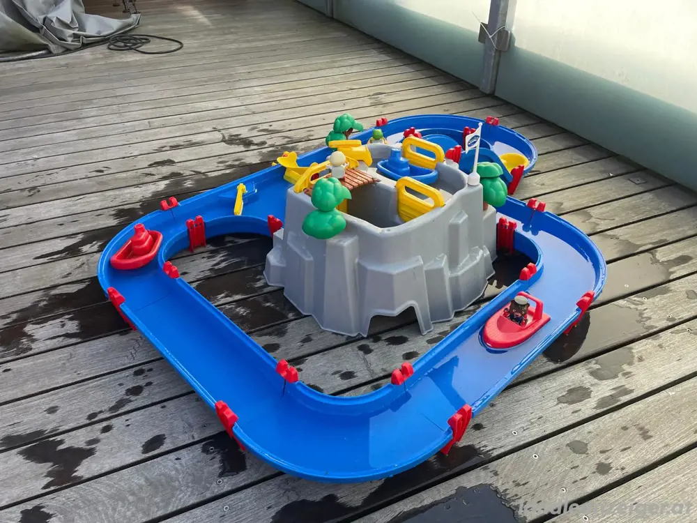 Aquaplay Wasserbahn Aquaplay Wasserbahn
