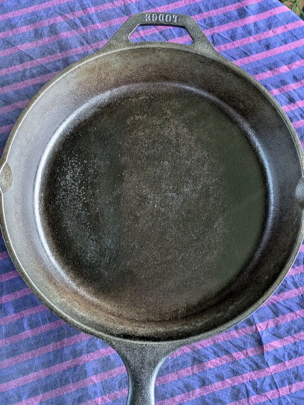   Lodge Bratpfanne aus Gusseisen