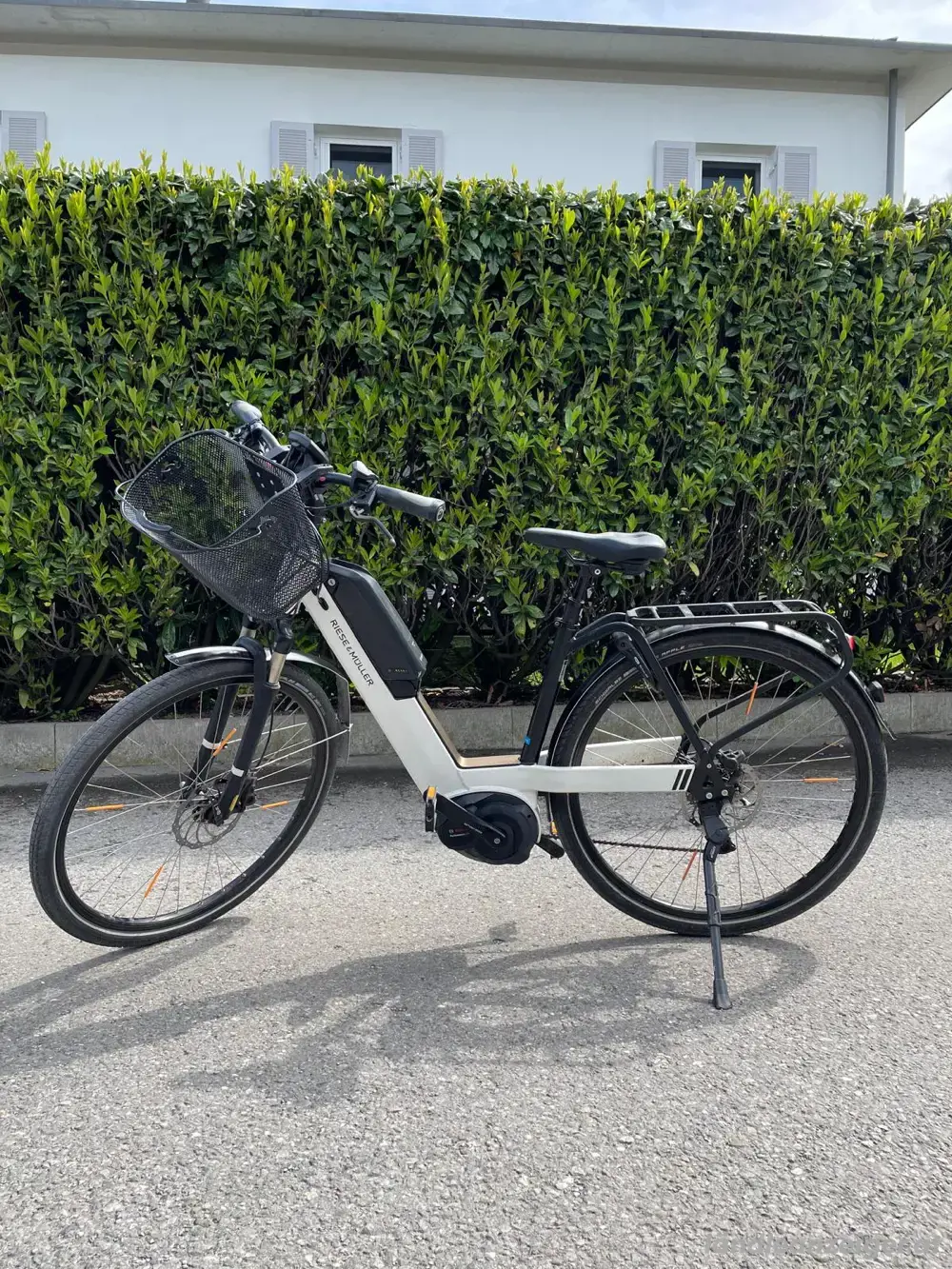 Fahrrad Riese & Müller Nevo E-Bike Fahrrad Riese & Müller Nevo E-Bike