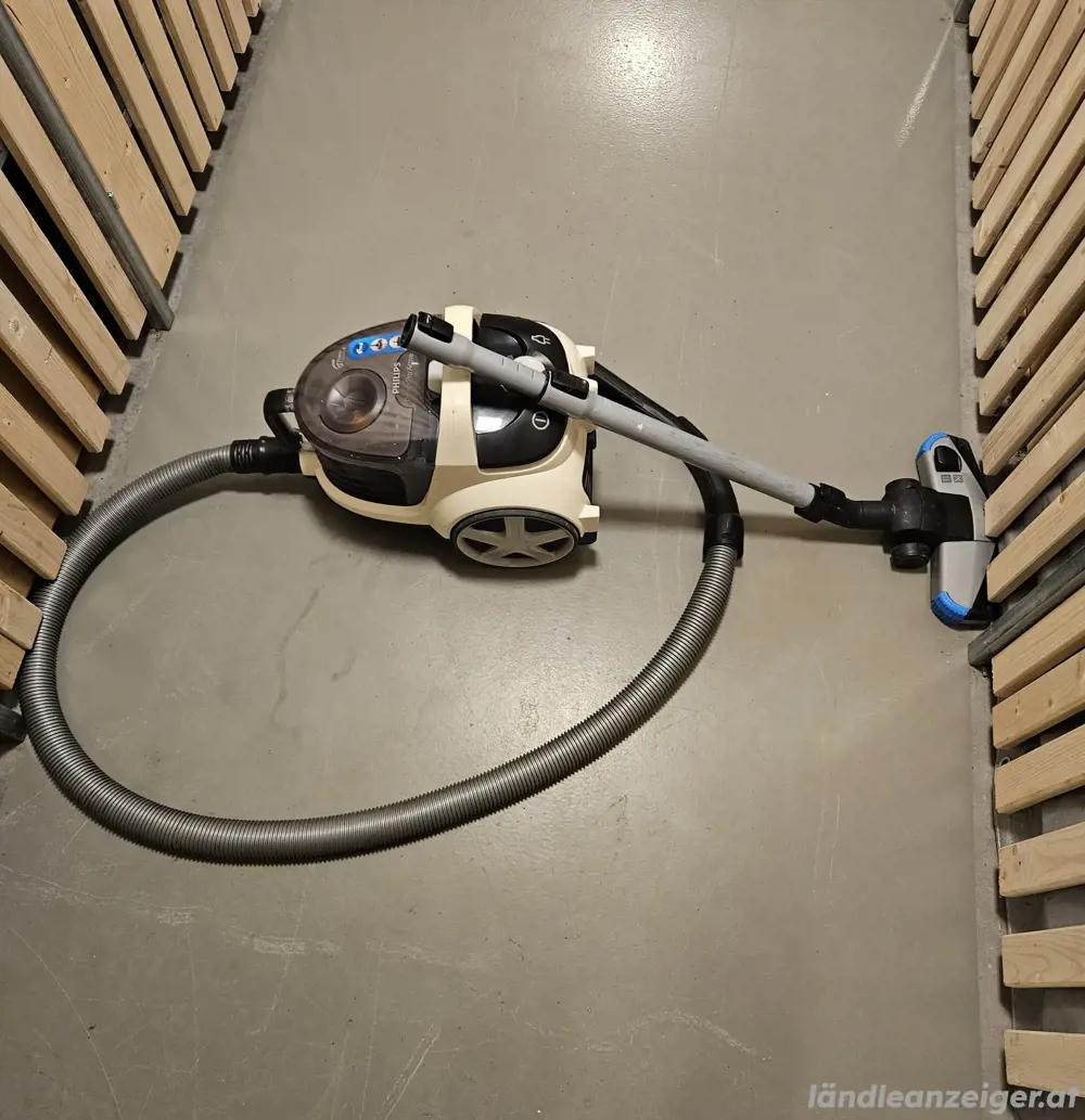 Philips Power Cyclone 4 Staubsauger Bestellter Staubsauger PowerPro Active Philips Power Cyclone 4 Staubsauger Bestellter Staubsauger PowerPro Active