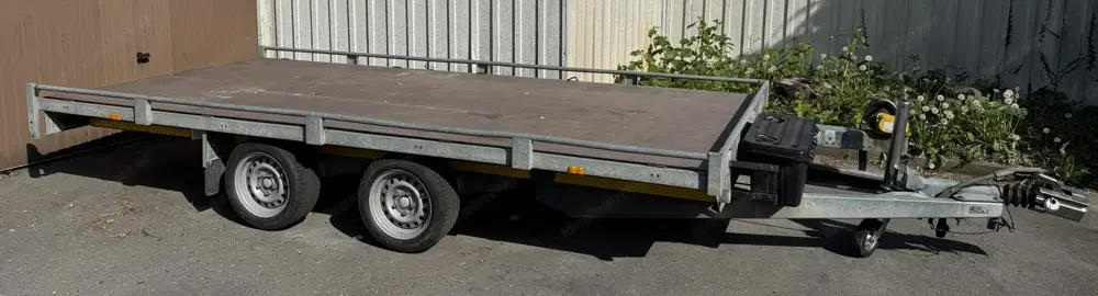 Autotransportanhänger Autotransportanhänger