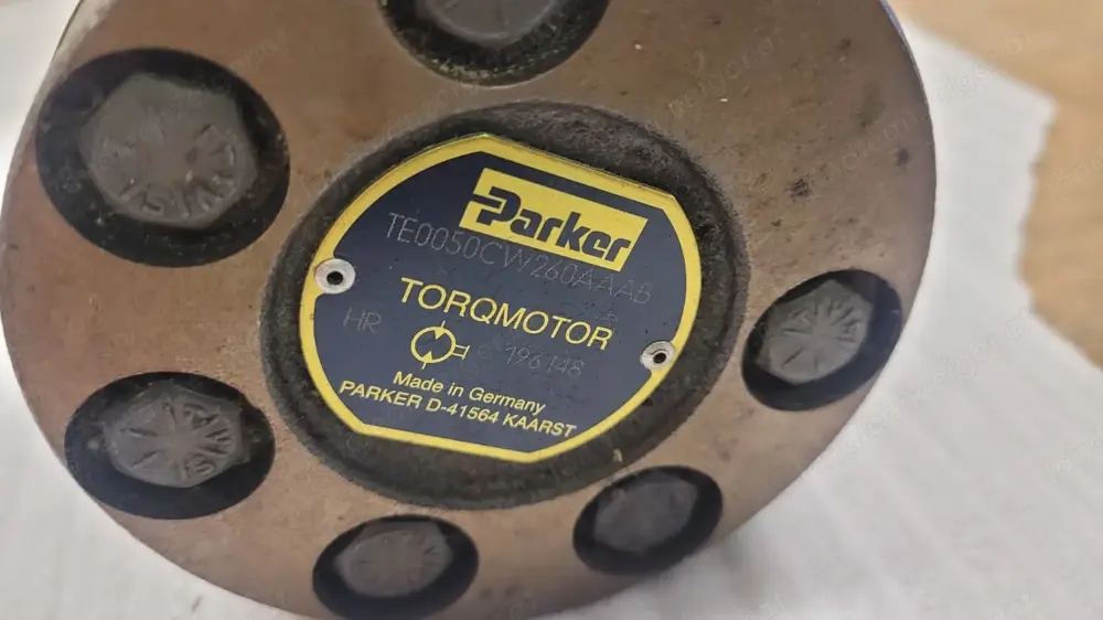 Zwei Parker Hydraulikmotoren Zwei Parker Hydraulikmotoren
