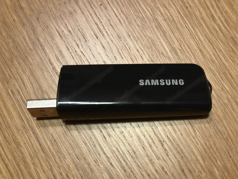 SAMSUNG WLAN USB Adapter - für Fernseher, Beamer, PC, Notebook SAMSUNG WLAN USB Adapter - für Fernseher, Beamer, PC, Notebook