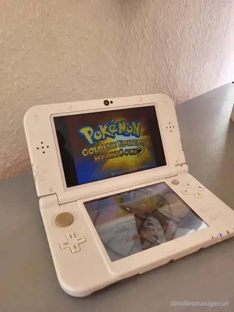 Nintend 3ds spielkonsole mit Zubehör Nintend 3ds spielkonsole mit Zubehör