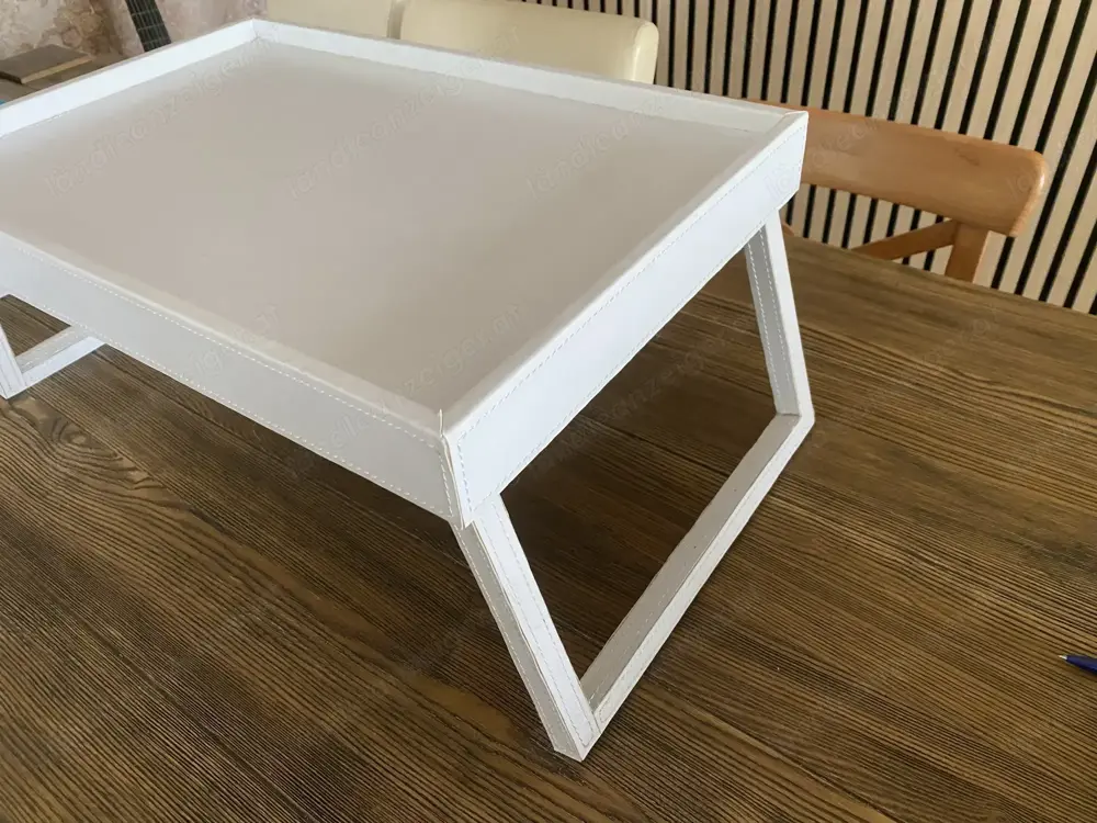 Bett-Tablett zusammenklappbares Tablett Bett-Tablett zusammenklappbares Tablett