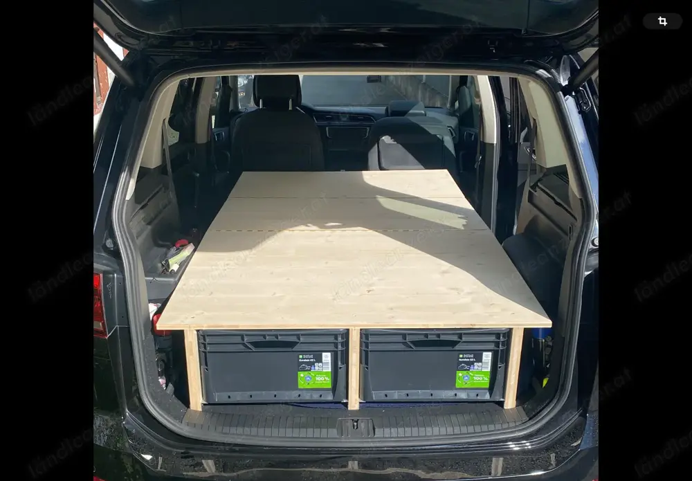 CAMPING Schlafeinsatz für VW TURAN CAMPING Schlafeinsatz für VW TURAN