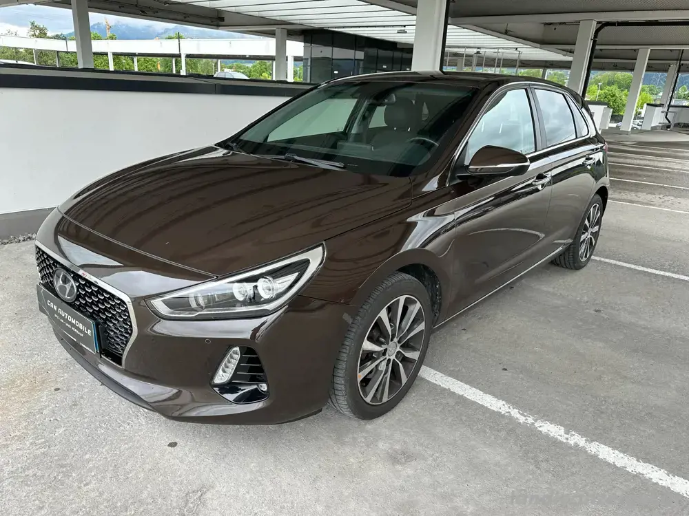Hyundai I30 1,6 CRDI Automatik Hyundai I30 1,6 CRDI Automatik