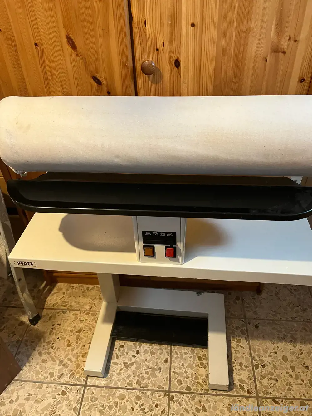 Pfaff Bügelmaschine Pfaff Bügelmaschine