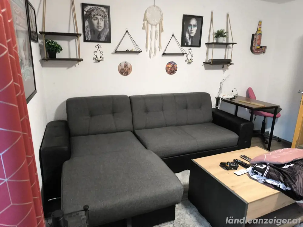Verkaufe eine Couch Verkaufe eine Couch