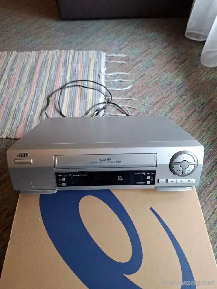 JVC Video-Rekorder zu verkaufen! JVC Video-Rekorder zu verkaufen!