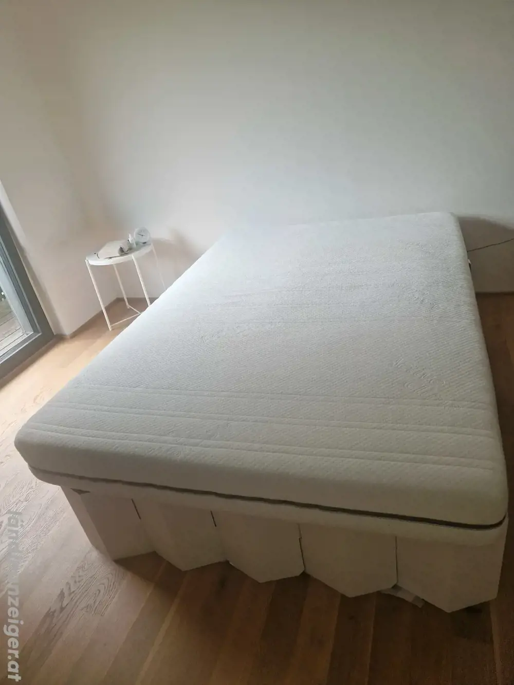 Room in a Box Kartonbett 140x200 Room in a Box Kartonbett 140x200