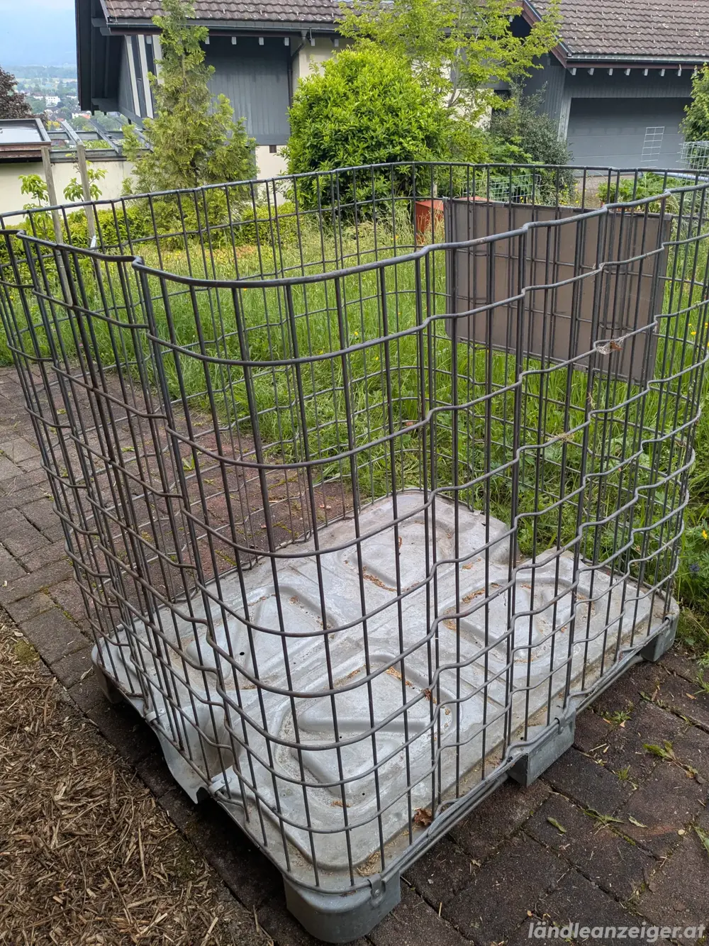 Gitterbox zu verschenken Gitterbox zu verschenken